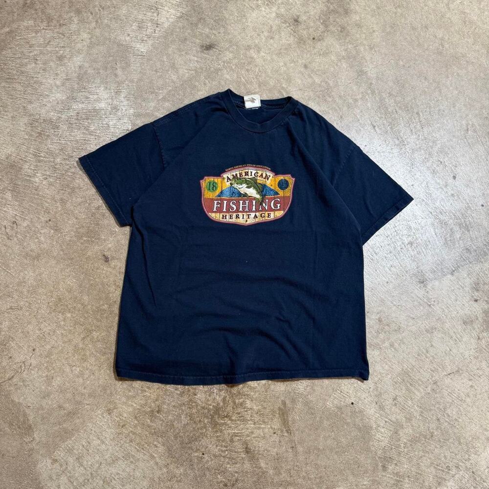 Vintage 90’s American Fishing Heritage Graphic T-Shirt